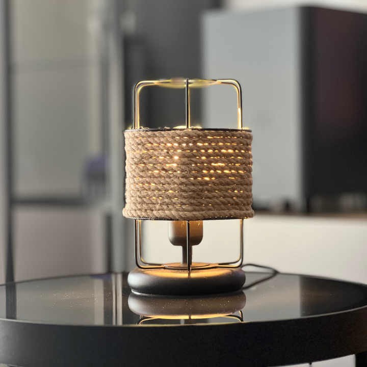 Gizur Table Lamp