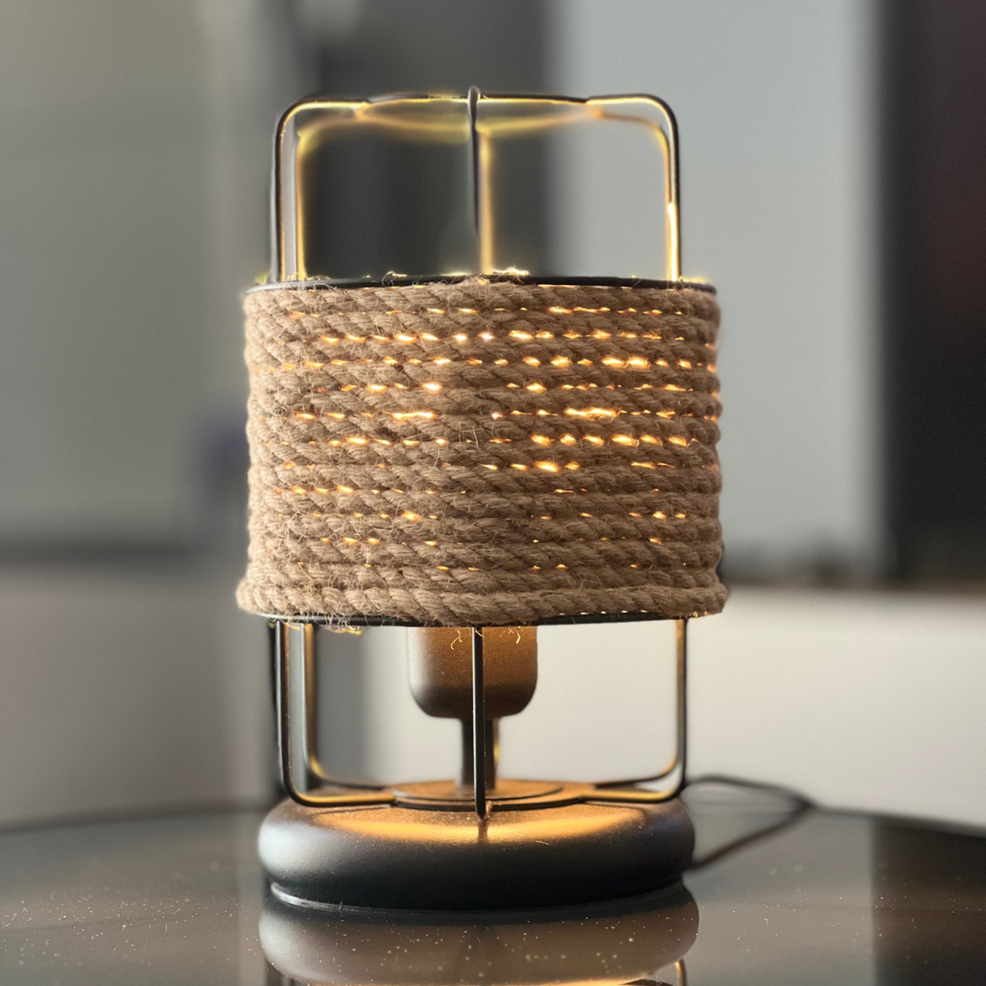 Gizur Table Lamp