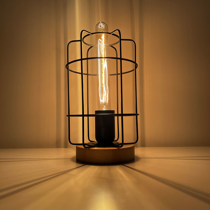 Gotto Table Lamp